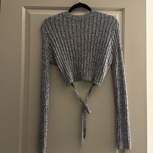Forever21 Gray Crop Sweater - Medium